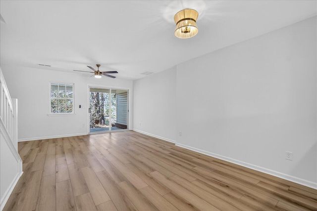 133 Taylor Circle, Goose Creek, SC 29445