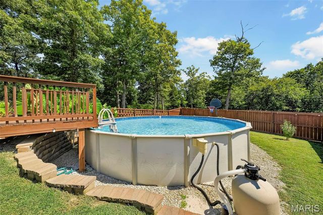 22907 Lakeside Hills Drive, Warrenton, MO 63383
