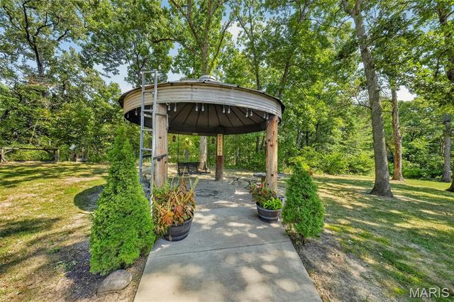 22907 Lakeside Hills Drive, Warrenton, MO 63383