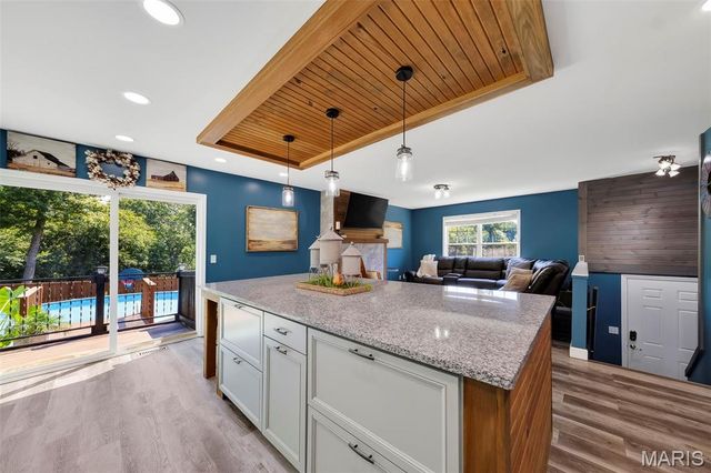 22907 Lakeside Hills Drive, Warrenton, MO 63383