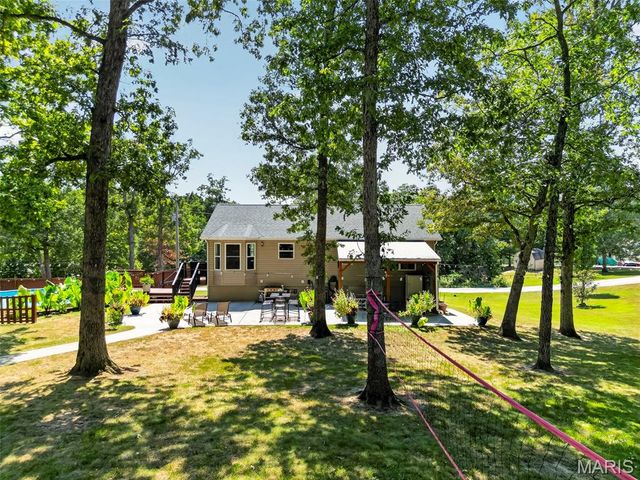 22907 Lakeside Hills Drive, Warrenton, MO 63383