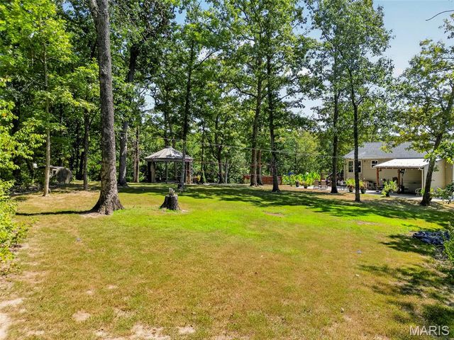 22907 Lakeside Hills Drive, Warrenton, MO 63383