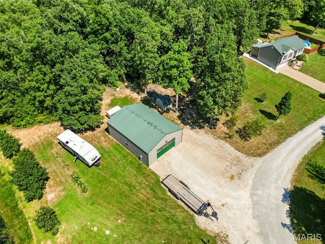 22907 Lakeside Hills Drive, Warrenton, MO 63383