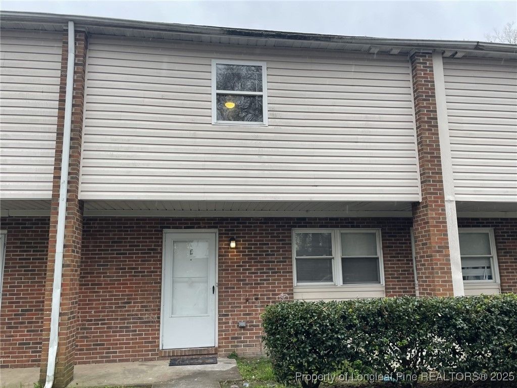 713 North Street E, Fayetteville, NC 28301
