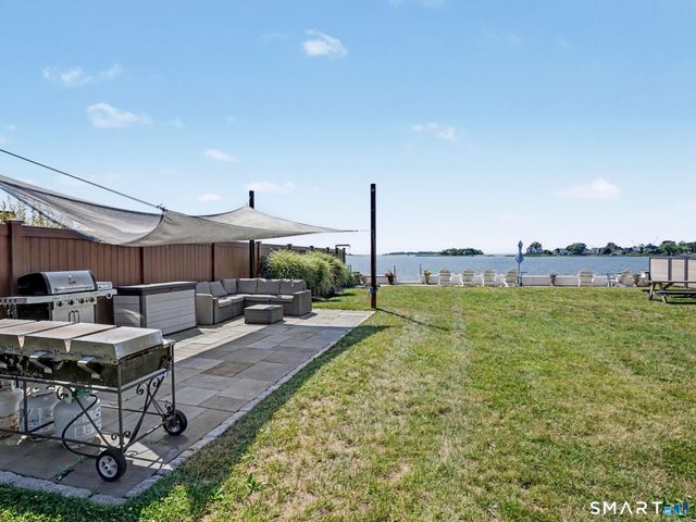 106 Shorefront Park, Norwalk, CT 06854