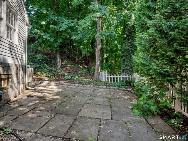 106 Shorefront Park, Norwalk, CT 06854