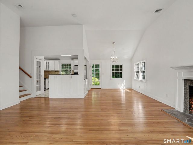 106 Shorefront Park, Norwalk, CT 06854