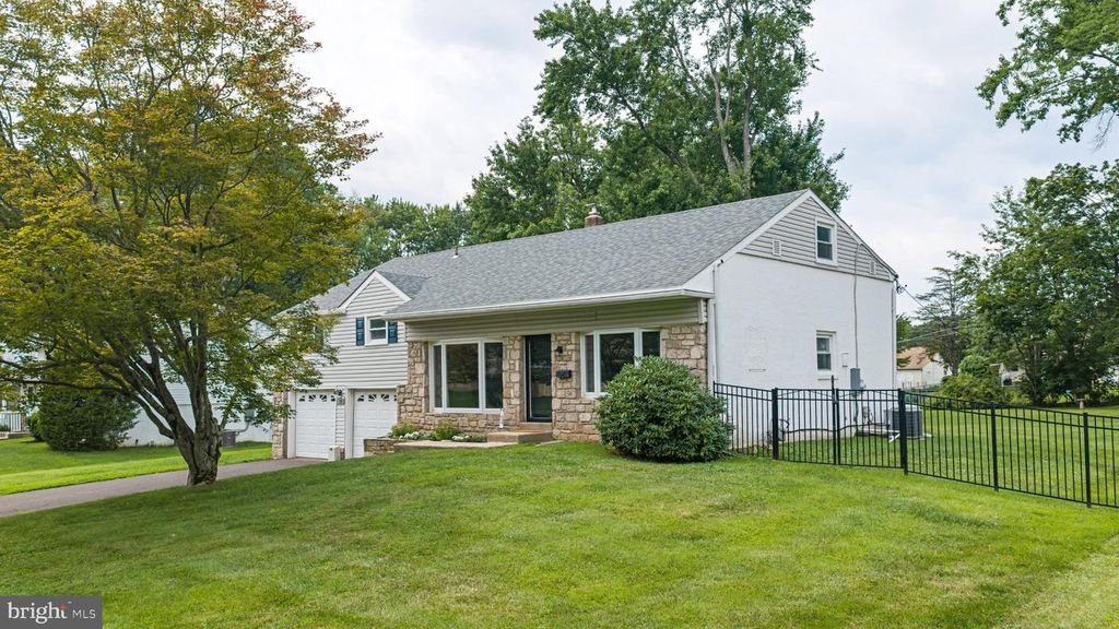 178 WILLOW DR, WARMINSTER, PA 18974 — exterior