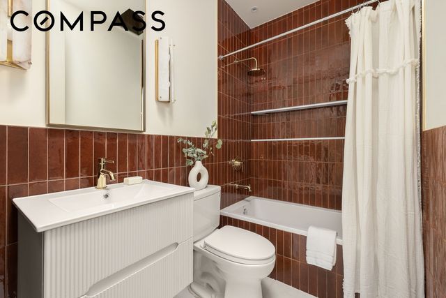 596 Hancock Street, New York City, NY 11233