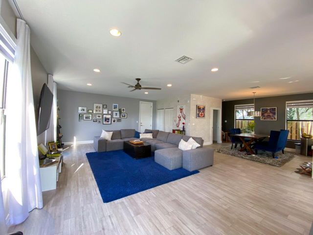 1101 NE 3RD Avenue, Fort Lauderdale, FL 33304