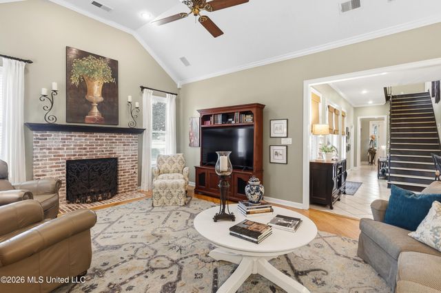 8209 Longwood Drive, Olive Branch, MS 38654