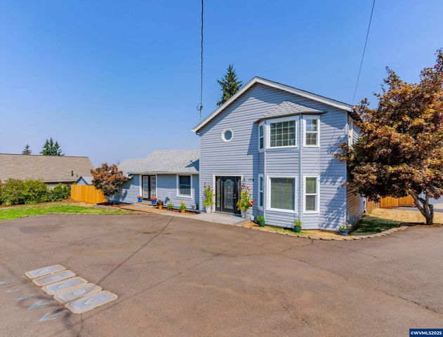 174 Steelhammer Rd Rd, Silverton, OR 97381