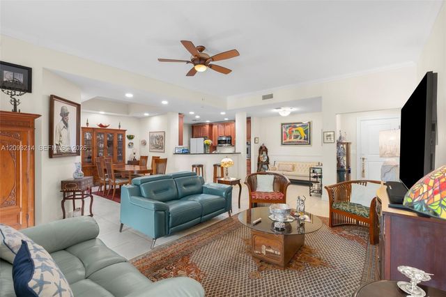 16101 Emerald Estates Drive 448, Weston, FL 33331