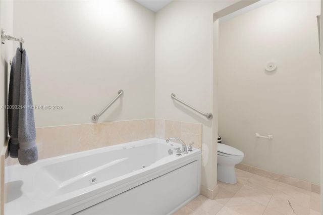 16101 Emerald Estates Drive 448, Weston, FL 33331