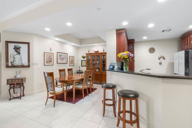 16101 Emerald Estates Drive 448, Weston, FL 33331
