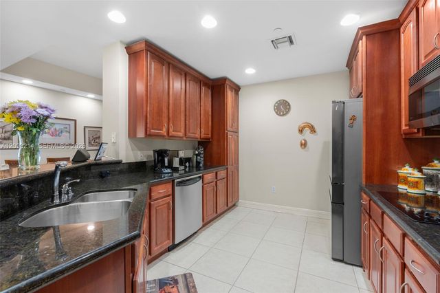 16101 Emerald Estates Drive 448, Weston, FL 33331