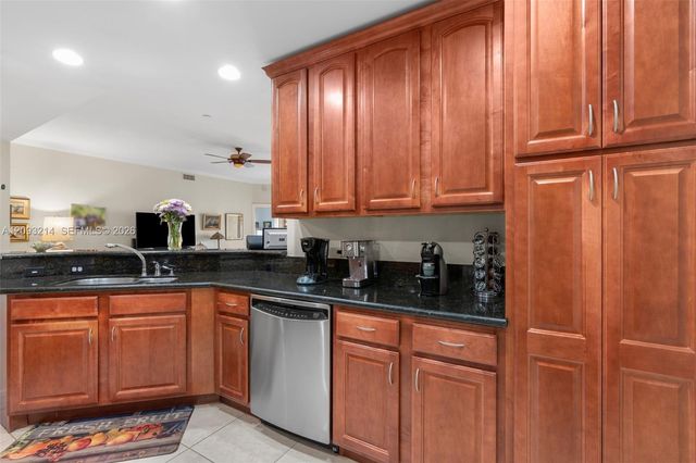 16101 Emerald Estates Drive 448, Weston, FL 33331