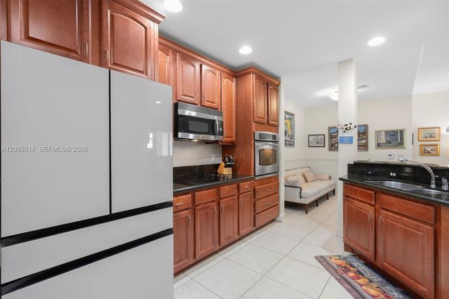 16101 Emerald Estates Drive 448, Weston, FL 33331