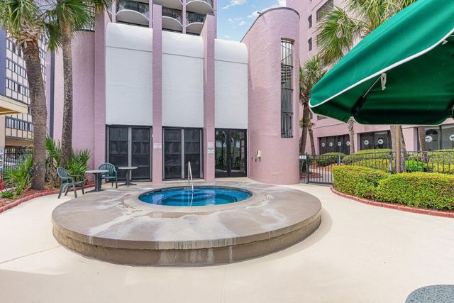 2406 N Ocean Blvd Unit 404, Myrtle Beach, SC 29577