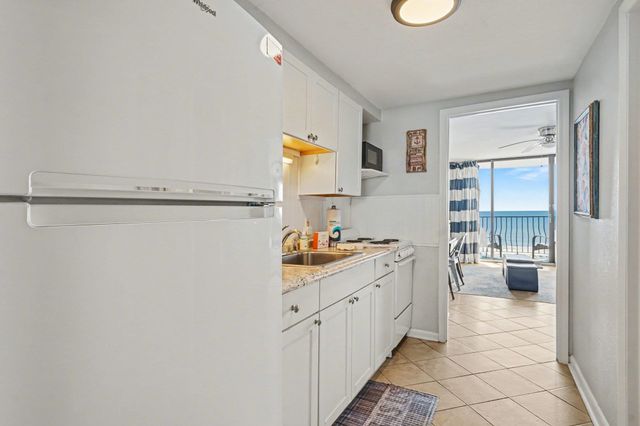 2406 N Ocean Blvd Unit 404, Myrtle Beach, SC 29577