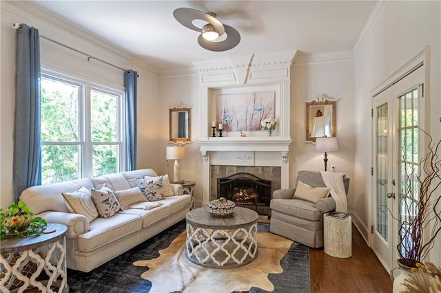 805 Lake Mist Cove, Alpharetta, GA 30004