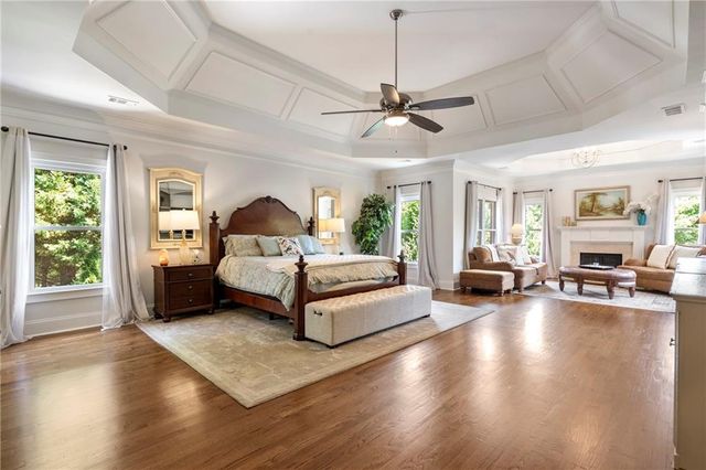 805 Lake Mist Cove, Alpharetta, GA 30004