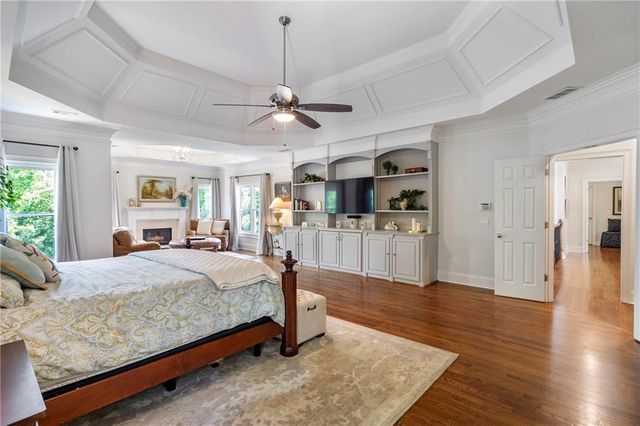 805 Lake Mist Cove, Alpharetta, GA 30004