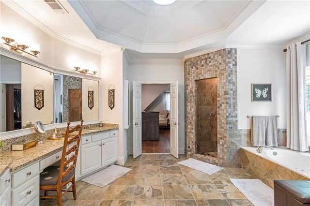 805 Lake Mist Cove, Alpharetta, GA 30004