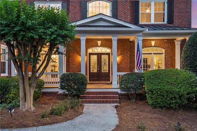 805 Lake Mist Cove, Alpharetta, GA 30004