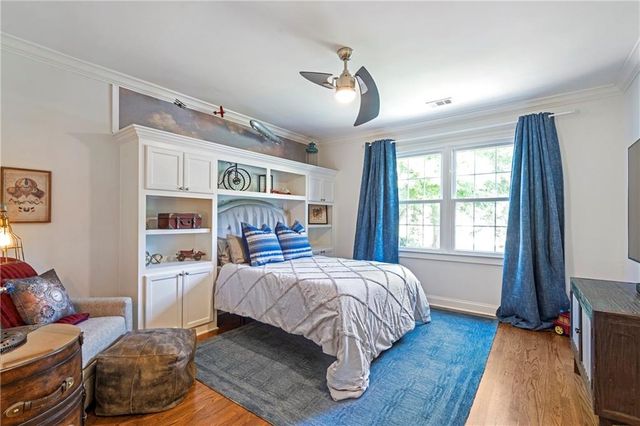 805 Lake Mist Cove, Alpharetta, GA 30004