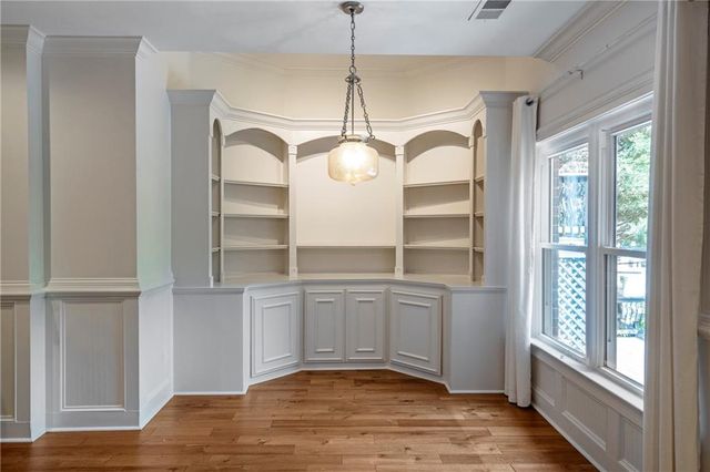 805 Lake Mist Cove, Alpharetta, GA 30004