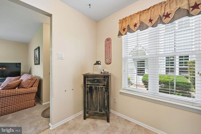5105A ADELAIDE DR, Mount Laurel, NJ 08054