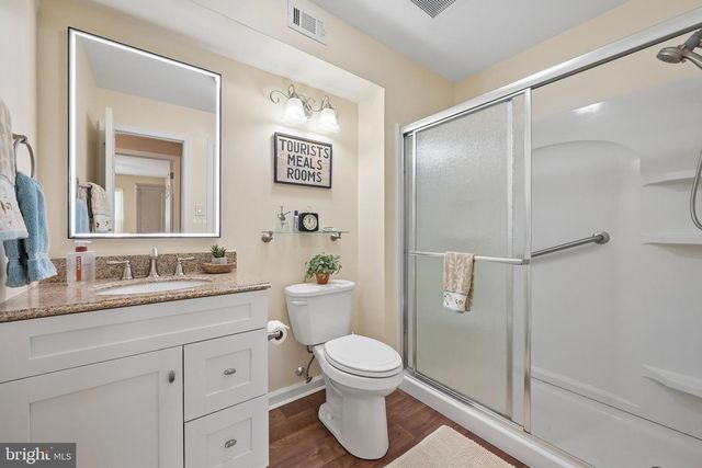 5105A ADELAIDE DR, Mount Laurel, NJ 08054