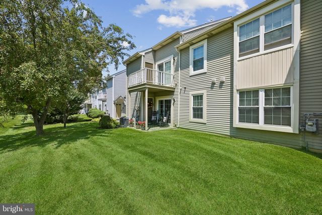 5105A ADELAIDE DR, Mount Laurel, NJ 08054
