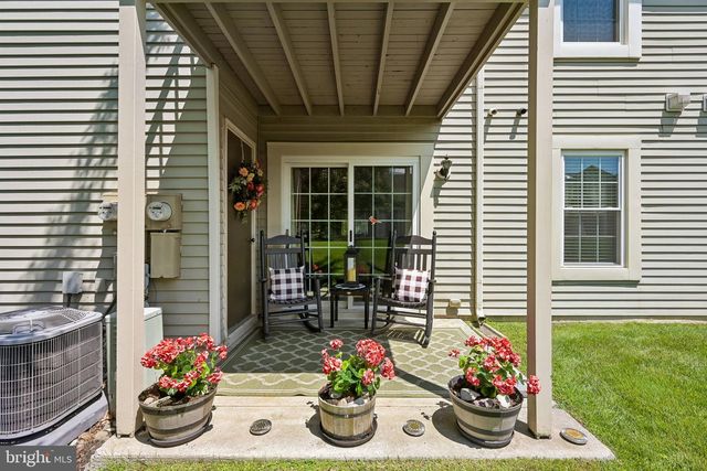 5105A ADELAIDE DR, Mount Laurel, NJ 08054