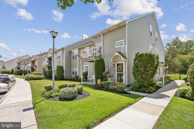 5105A ADELAIDE DR, Mount Laurel, NJ 08054