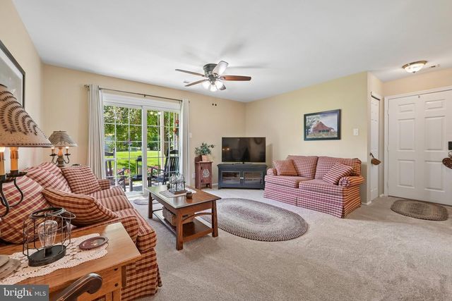 5105A ADELAIDE DR, Mount Laurel, NJ 08054
