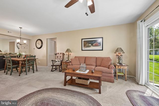 5105A ADELAIDE DR, Mount Laurel, NJ 08054