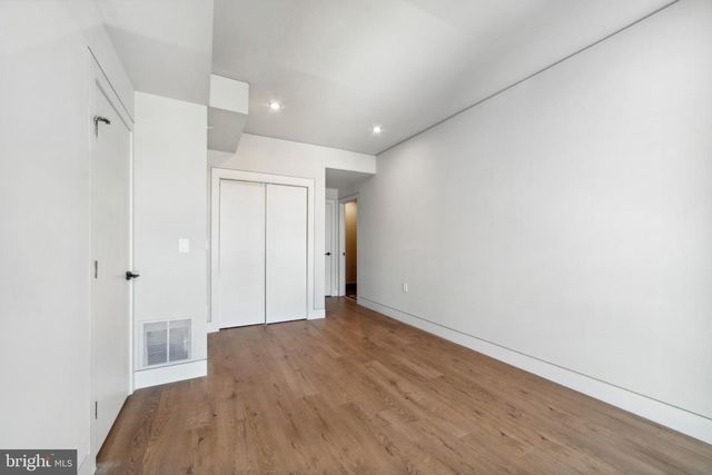 1408 E OXFORD ST, Philadelphia, PA 19125