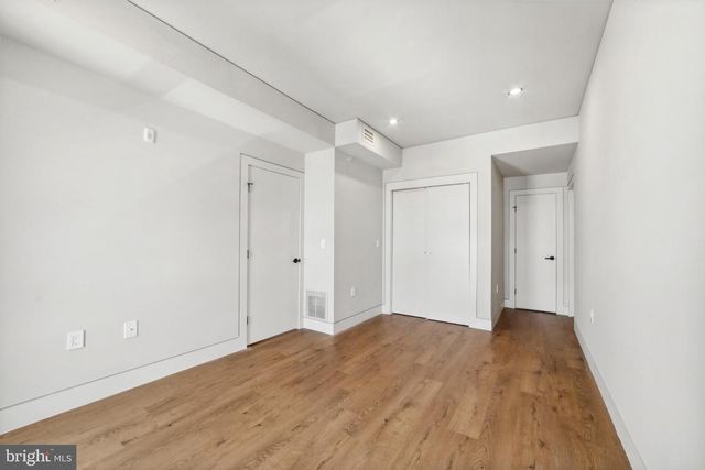 1408 E OXFORD ST, Philadelphia, PA 19125