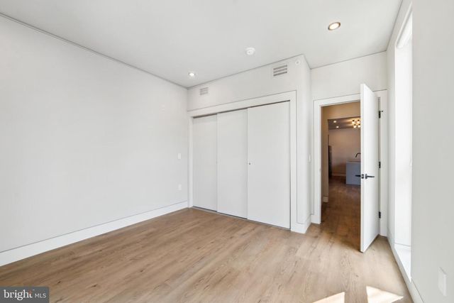 1408 E OXFORD ST, Philadelphia, PA 19125