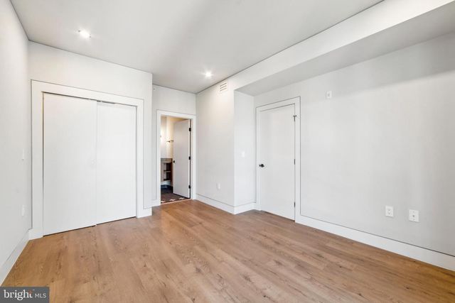 1408 E OXFORD ST, Philadelphia, PA 19125