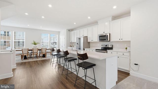 10644 HINTON WAY, Manassas, VA 20112