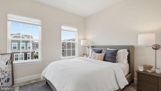 10644 HINTON WAY, Manassas, VA 20112