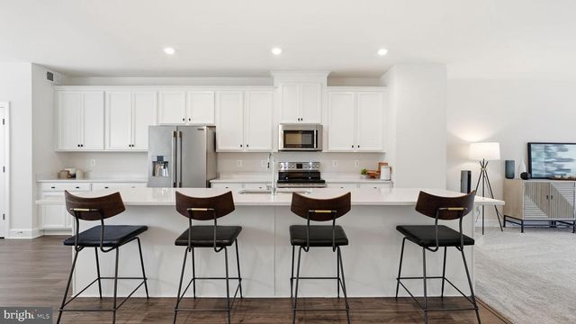 10644 HINTON WAY, Manassas, VA 20112