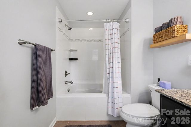 2459 Alyssa Lane, Charlotte, NC 28208