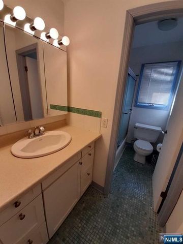 152 Main Street, East Rutherford, NJ 07073