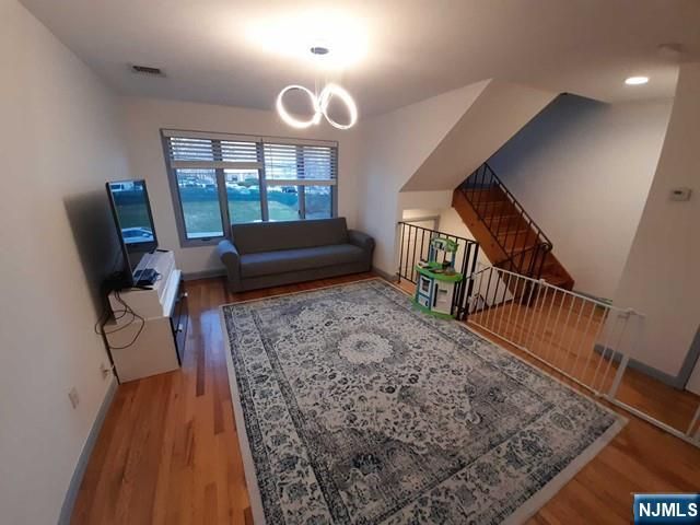 152 Main Street, East Rutherford, NJ 07073