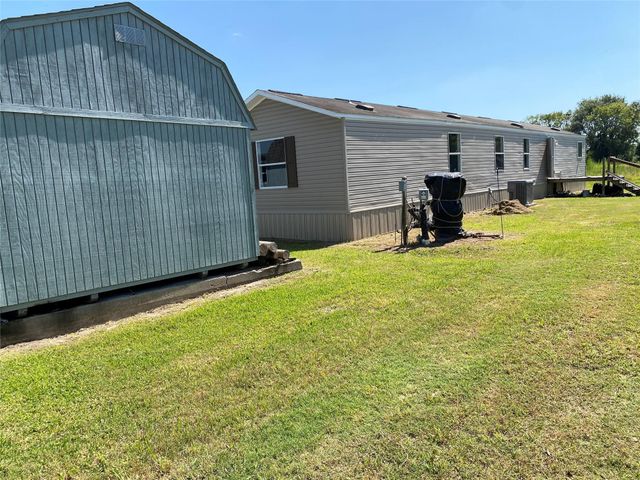 6115 S Highway 35, Alvin, TX 77511