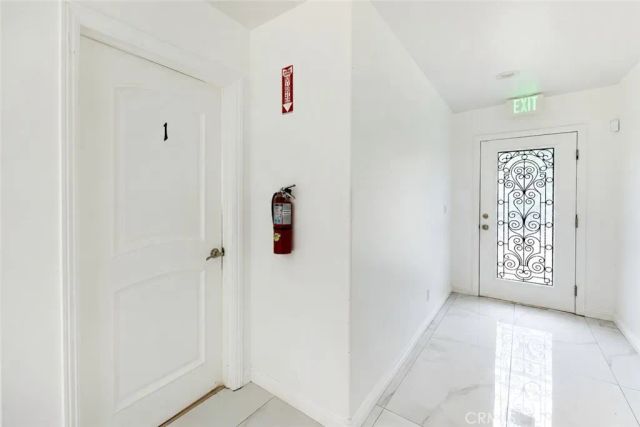 7035 Calhoun Avenue, Van Nuys, CA 91405
